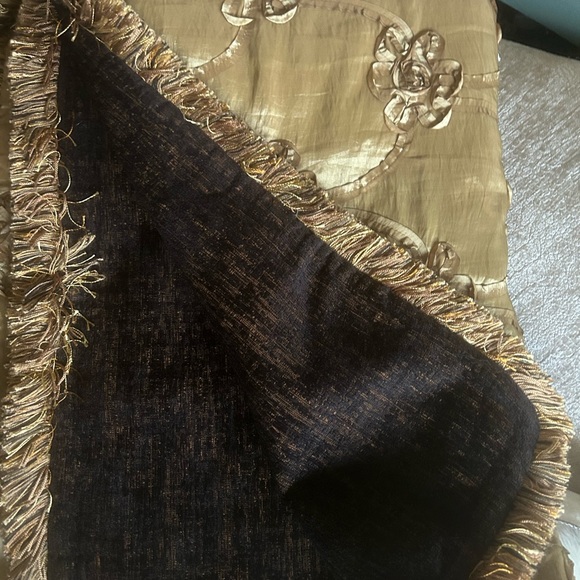 Stunning Golden Floral Poly/Silk Custom Made Throw, 52 x 60. Chenille Lining. - Picture 13 of 14